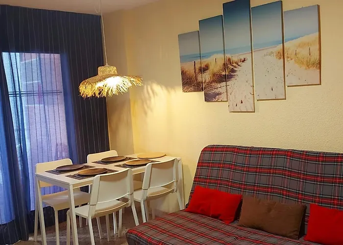 Edificio Cadiz Μπένιντορμ