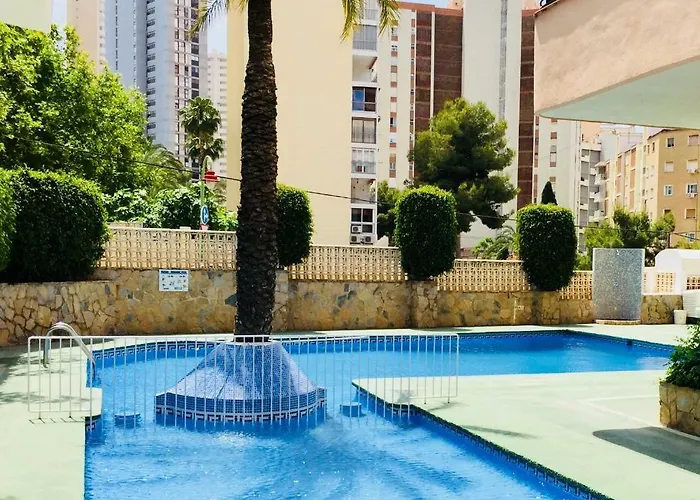 Edificio Cadiz * Μπένιντορμ